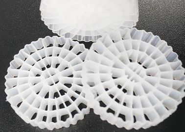 কেনা K3 Kaldnes Mbbr ভাসমান বল BIO ফিল্টার মিডিয়া Hdpe 25*4mm সাদা রঙ online manufacture