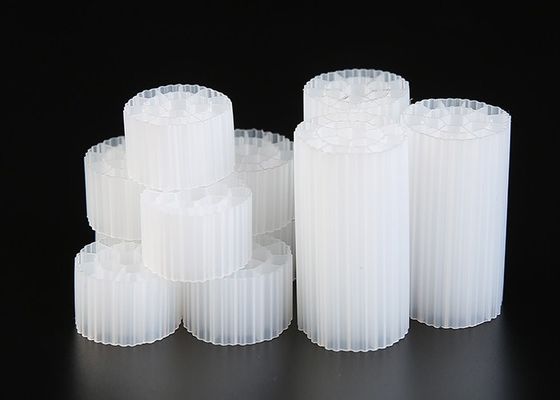 কেনা 35mm X 18mm আকার ভার্জিন এইচডিপিই উপাদান এমবিবিআর বায়ো মিডিয়া পিই07 অ্যাকোয়ারিয়ামের জন্য online manufacture