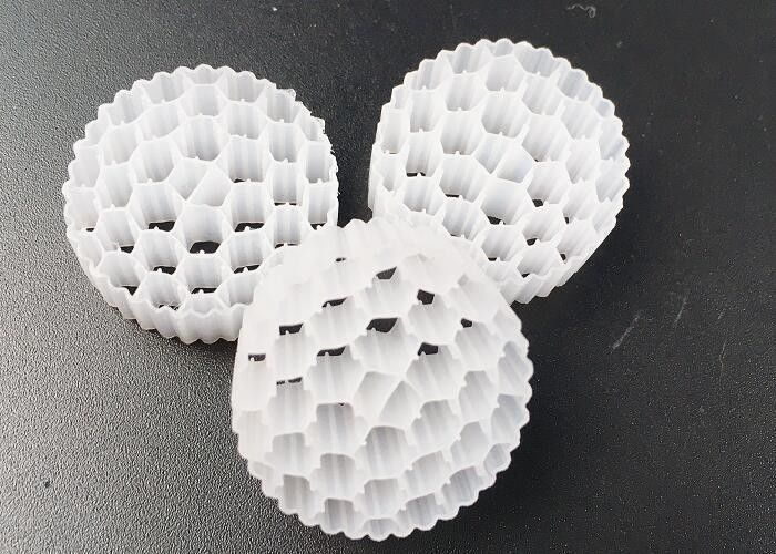 Pe38 25*4mm Hdpe Mbbr বায়ো ফিল্টার মিডিয়া সেফটি মুভিং বেড বড় পৃষ্ঠতল