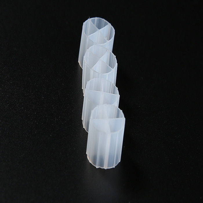 উচ্চ দক্ষতা সাদা রঙের প্লাস্টিক উপাদান ফিল্টার মিডিয়া বর্জ্য জল চিকিত্সার জন্য