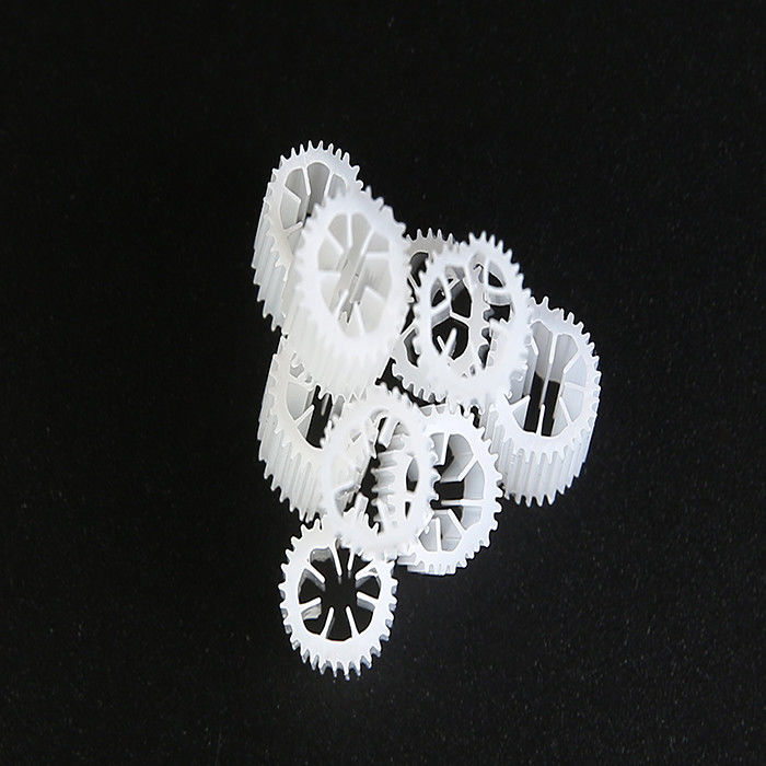 সাত গর্ত বায়োসেল ফিল্টার মিডিয়া HIPS সাদা রঙ উপাদান প্লাস্টিক ডুবে ফিল্টার মিডিয়া পুল জন্য