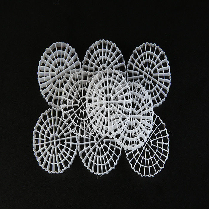 বর্জ্য জল চিকিত্সা ফ্লোটিং ফিল্টার মিডিয়া 64 গর্ত K5 বায়ো মিডিয়া ভার্জিন এইচডিপিই উপাদান সহ