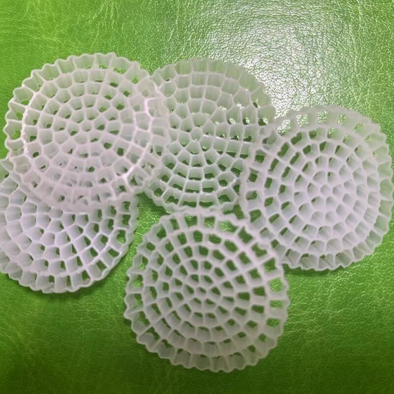 PE79S 1600m2/m3 ফ্লোটিং ক্যারিয়ার এমবিবিআর নিকাশের জন্য ফিল্টার মিডিয়া