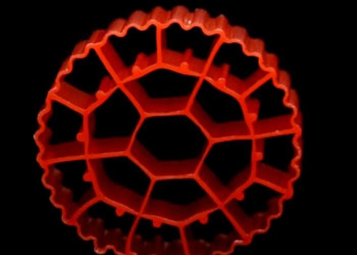 এমবিবিআর বায়ো ফিল্টার মিডিয়াস সাদা রঙ এবং খালি পানির জন্য ভার্জিন এইচডিপিই উপাদান সহ