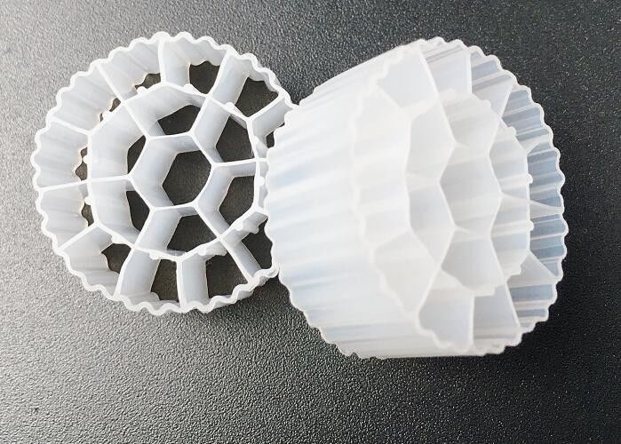 19 গর্ত 25 * 10 মিমি হোয়াইট বায়োমাস ফিল্টার ক্যারিয়ার ইউভি প্রতিরোধী বায়োফিল্ম মিডিয়া