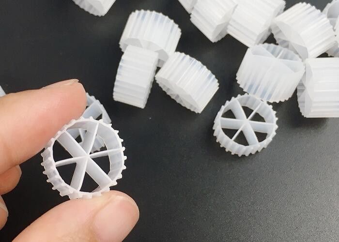 ভাল প্রভাব প্রতিরোধের এইচডিপিই এমবিবিআর পুকুরের জন্য কাল্ডনেস ফিল্টার মিডিয়া