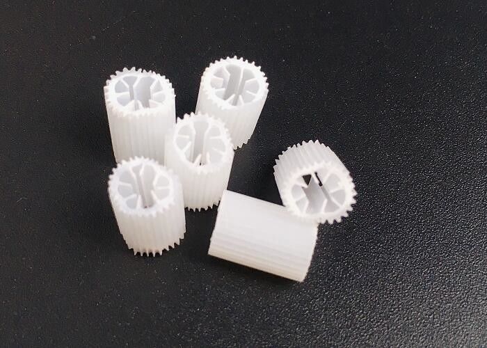 ভার্জিন এমবিবিআর বায়ো মিডিয়া ভারী আকার 5 * 10 মিমি হোয়াইট ভার্জিন হিপস উপাদান প্লাস্টিকের বায়োসেল