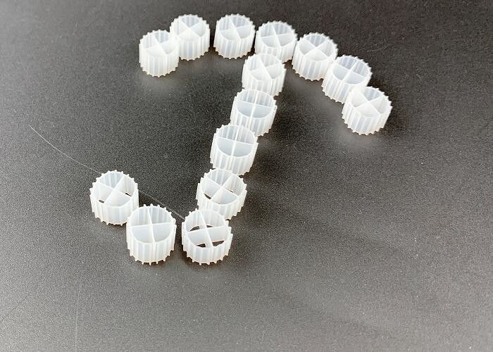 ভার্জিন এইচডিপিই হোয়াইট ১১ এমএম বায়ো ফিল্টার মিডিয়া ডেনিট্রিফিকেশন