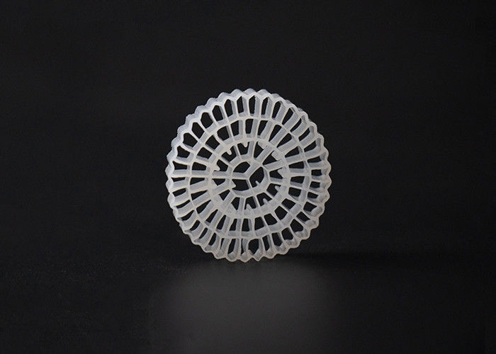 ভার্জিন এইচডিপিই উপাদান এমবিবিআর বায়ো মিডিয়া সাদা রঙ এবং 25 * 4 মিমি আকার উচ্চ পৃষ্ঠতল এলাকা এমবিবিআর