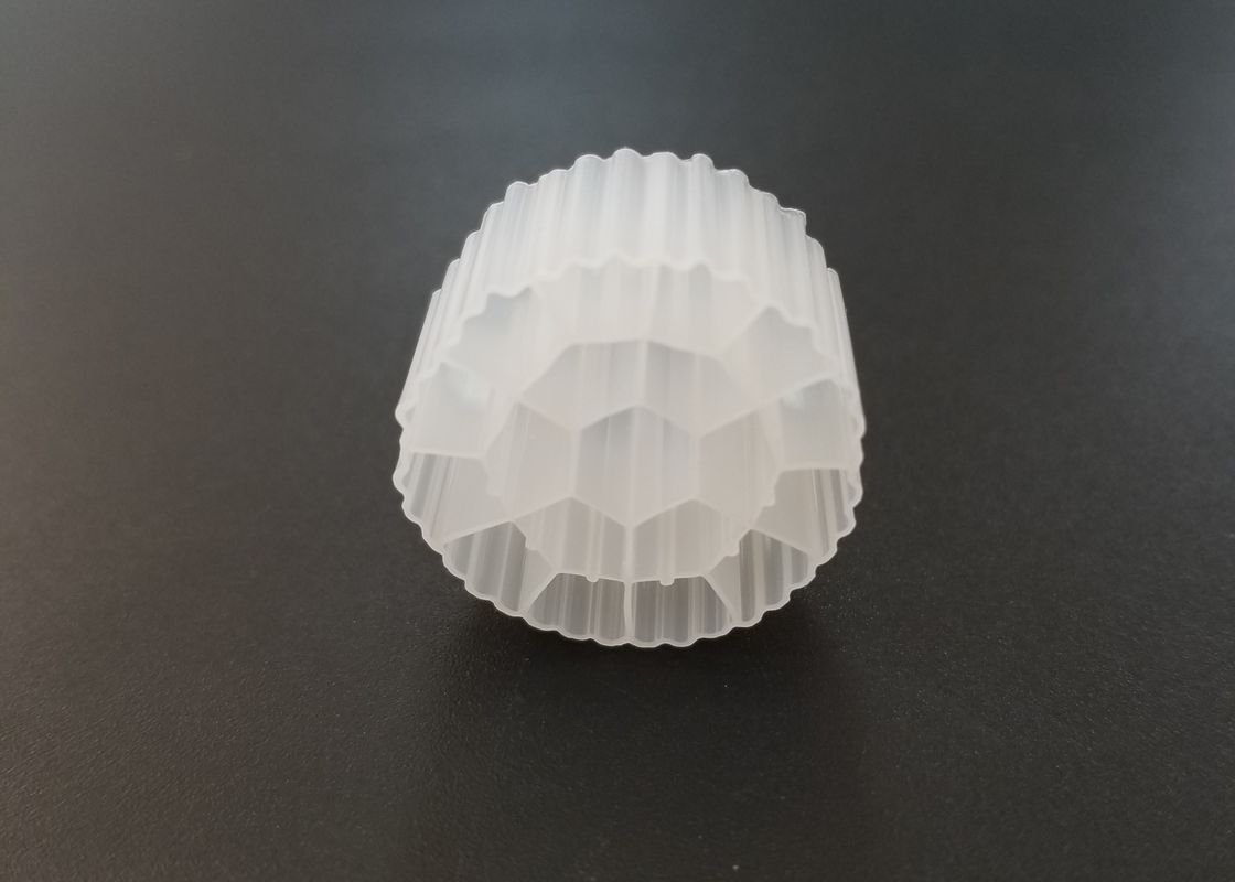 সাদা রঙের এইচডিপিই ফিল্টার মিডিয়া, প্লাস্টিক ফিল্টার মিডিয়া দীর্ঘ সেবা জীবন