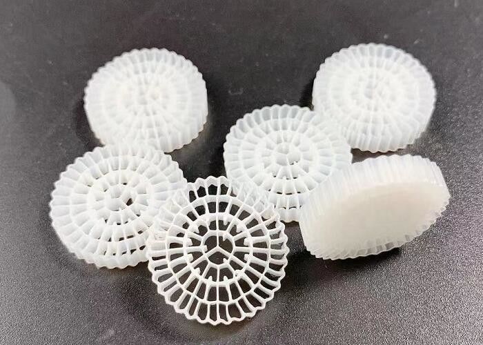 এইচডিপিই এমবিআর ক্যারিয়ার বায়ো ফিল্টার ফিশ ফার্ম সাসপেন্ডেড বেডের জন্য 25x4MM