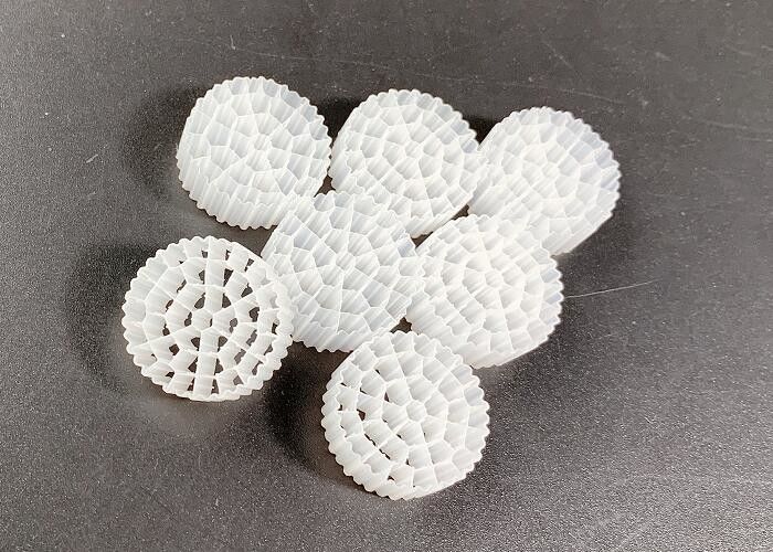 সাদা রঙ এসবিআর প্রক্রিয়া জল চিকিত্সা এমবিবিআর ফিল্টার মিডিয়া ROHS REACH