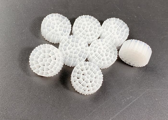 সাদা রঙ এসবিআর প্রক্রিয়া জল চিকিত্সা এমবিবিআর ফিল্টার মিডিয়া ROHS REACH