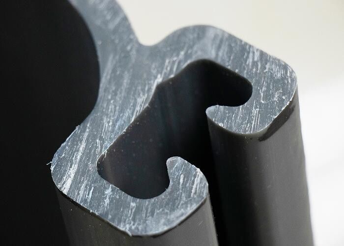 ইউ টাইপ ভিনাইল পিভিসি শীট পিল রাসায়নিক প্রতিরোধী হালকা ওজন